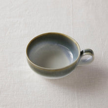 画像をギャラリービューアに読み込む, SAKUZAN 作山窯「ティーカップ」