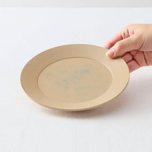 画像をギャラリービューアに読み込む, 大澤知美 白漆リム皿