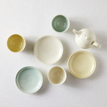 画像をギャラリービューアに読み込む, 萩原千春 丸ゆのみ