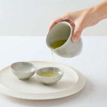 画像をギャラリービューアに読み込む, 齋藤有希子 牡丹唐草白釉茶海