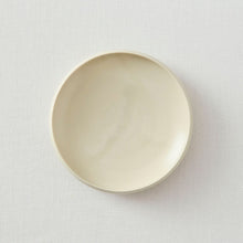 画像をギャラリービューアに読み込む, 千田稚子 灰釉縁立皿