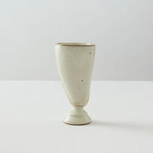 画像をギャラリービューアに読み込む, 淡海陶芸研究所 白泥牙杯