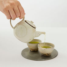 画像をギャラリービューアに読み込む, 淡海陶芸研究所 白泥糸切ティーポット