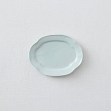 画像をギャラリービューアに読み込む, 土井善男 乳白釉木瓜板皿