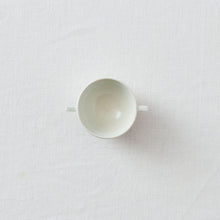 画像をギャラリービューアに読み込む, タナカシゲオ 白瓷耳坏(約20ml)