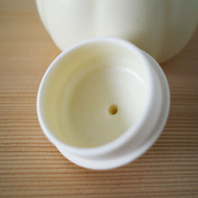 画像をギャラリービューアに読み込む, 村田匠也 黄釉茶壺