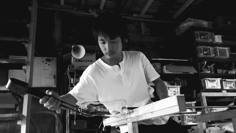 作り手のことば「作品の中には、作ったときの記憶も含まれている」ガラス作家・とりもと硝子店 鳥本雄介さんインタビュー
