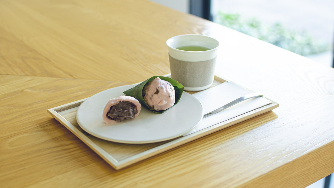 春が近づくと思い出す。「桜麩まんじゅう」と農家さんが淹れたお茶のこと