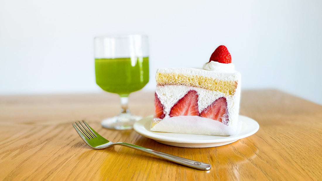 【お菓子とお茶】“食べる宝石”が並ぶいちご専門店。いちびこの「いちごのショートケーキ」と「020 さえみどり」