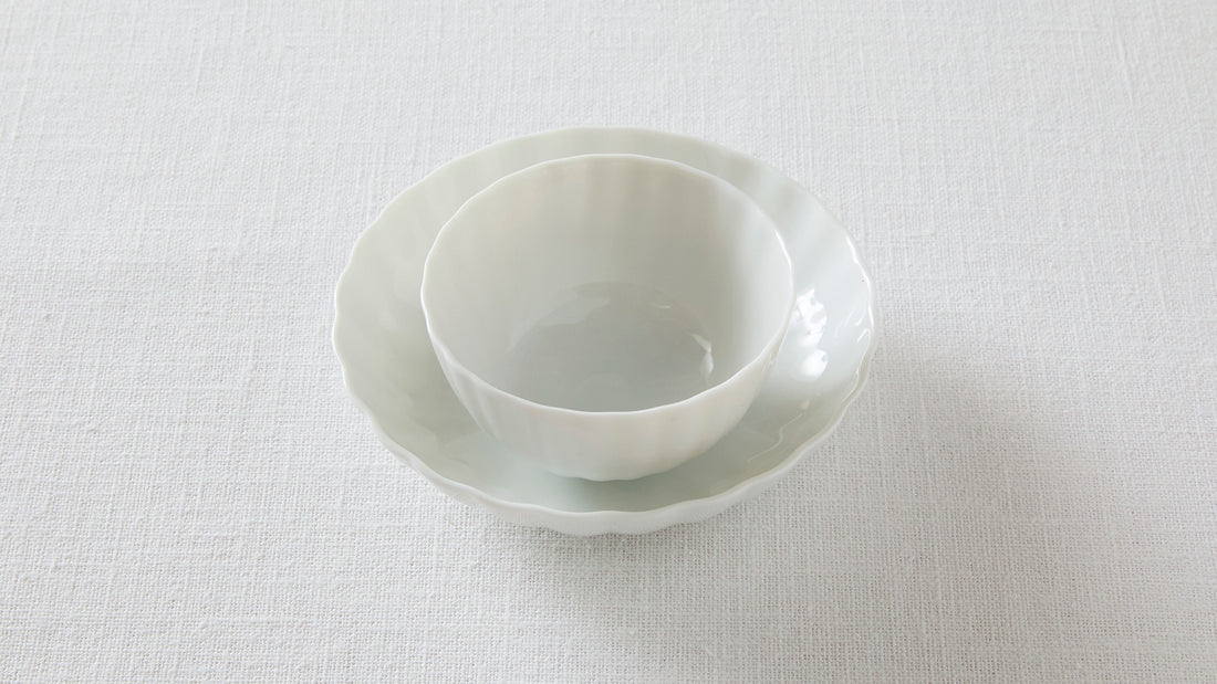 上質なお茶時間を支える器。村上雄一「ティーボウル」「 ソーサー」