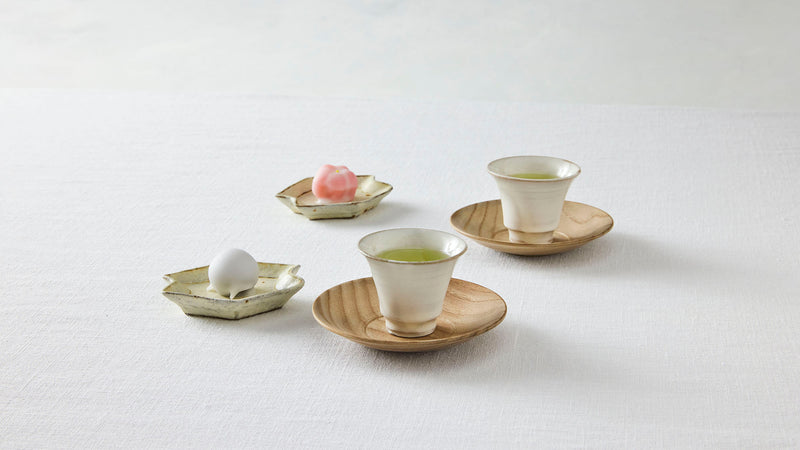 お茶の時間を豊かにする器。陶器の茶杯・カップ9選