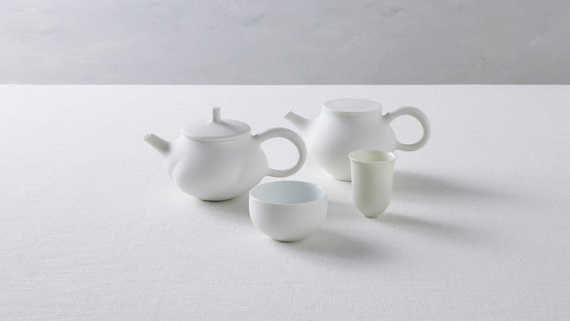 モダンデザインと工芸品のハイブリッド。中原真希さんのお茶の道具