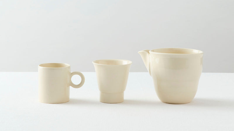 おおらかな遊びが光る。秀野真希さんの茶器