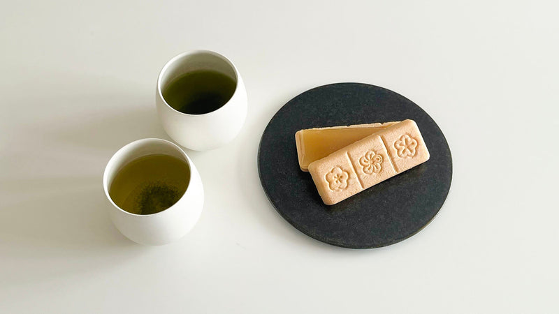 【5月〜6月限定】梅最中とお茶のペアリング。東京茶寮で季節を感じて。