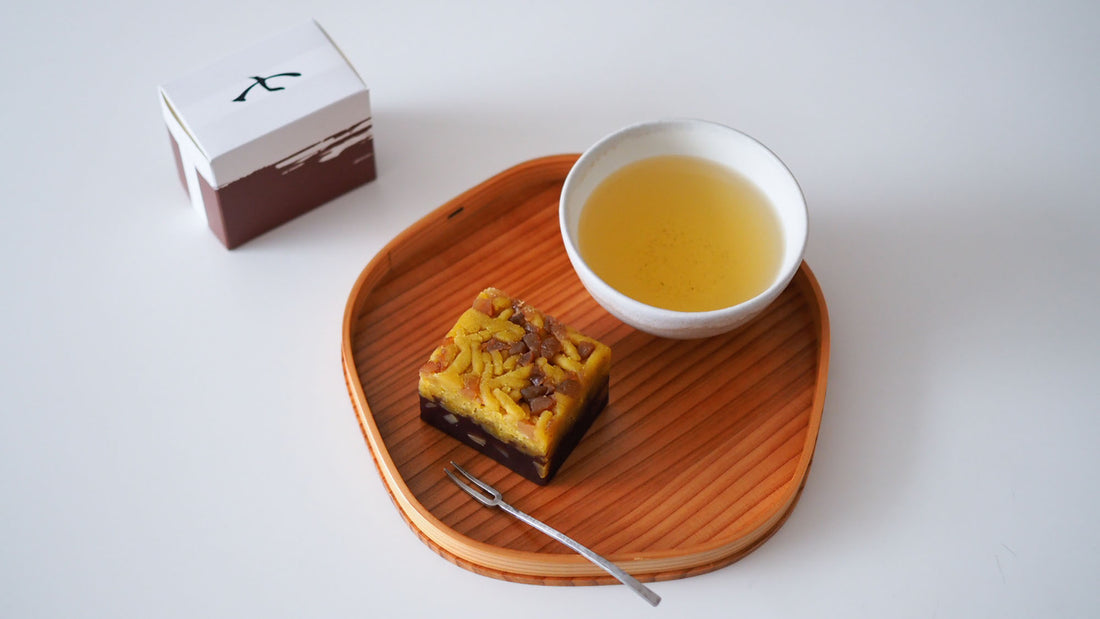 お菓子とお茶｜まさに栗づくし！ 七條甘春堂「和モンブラン」と「005 おくみどり」