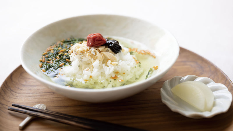 茶葉ごと食べる「玄米茶」のお茶漬けレシピ