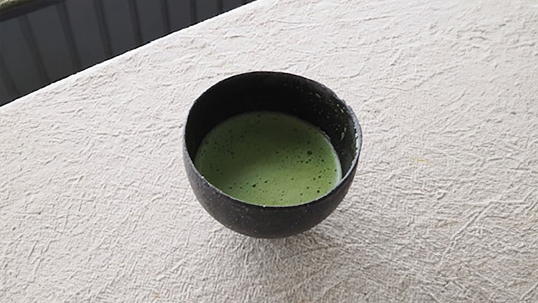 【私の茶道具】遠藤岳さんの抹茶碗 - 修復家 河井菜摘