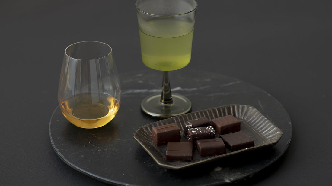 チョコ×ブランデー×お茶で複雑な味わいを。「048 鳳春」のトリプルペアリングレシピ