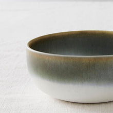 画像をギャラリービューアに読み込む, SAKUZAN 作山窯「ティーカップ」
