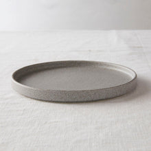 画像をギャラリービューアに読み込む, SAKUZAN 作山窯「切立プレート」
