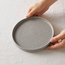 画像をギャラリービューアに読み込む, SAKUZAN 作山窯「切立プレート」
