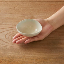 画像をギャラリービューアに読み込む, 中里花子 エッグボウル
