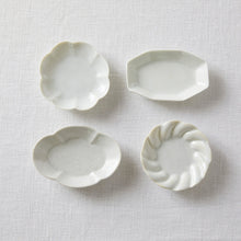 画像をギャラリービューアに読み込む, 竹下努 青白磁豆皿
