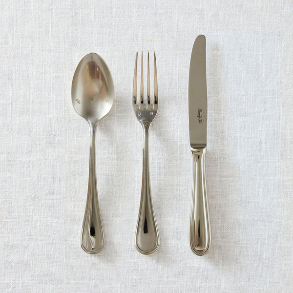 シャンブリートリオ Dish set