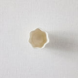 亀田文 花形カップ 4
