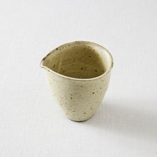 画像をギャラリービューアに読み込む, 天野千香 ヒビ粉引片口
