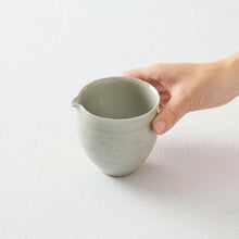 画像をギャラリービューアに読み込む, 齋藤有希子 牡丹唐草白釉茶海
