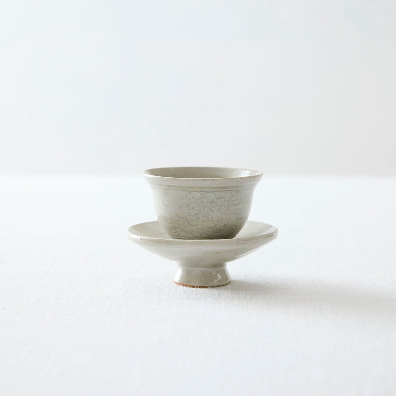 齋藤有希子 牡丹唐草茶杯