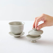 画像をギャラリービューアに読み込む, 齋藤有希子 牡丹唐草蓋置
