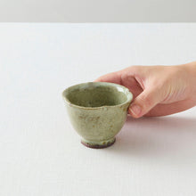 画像をギャラリービューアに読み込む, 酒匂ふみ 灰白花湯呑
