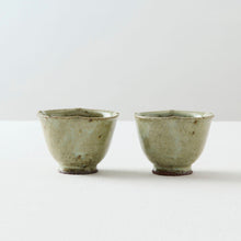 画像をギャラリービューアに読み込む, 酒匂ふみ 灰白花湯呑
