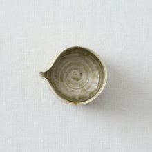 画像をギャラリービューアに読み込む, 中村譲司 灰釉片口
