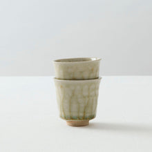 画像をギャラリービューアに読み込む, 中村譲司 灰釉茶杯
