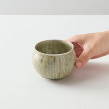 画像をギャラリービューアに読み込む, 中村譲司 灰釉湯碗
