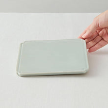 画像をギャラリービューアに読み込む, 稲村真耶 白磁板皿
