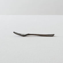 画像をギャラリービューアに読み込む, 南裕基 フォーク
