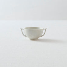 画像をギャラリービューアに読み込む, タナカシゲオ 白瓷耳坏（約20ml）
