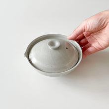 画像をギャラリービューアに読み込む, 齋藤有希子 白釉宝碗
