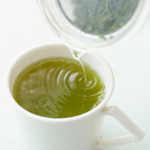 画像をギャラリービューアに読み込む, 001 HARUMOEGI はるもえぎ
