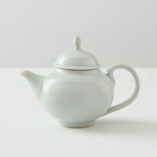 画像をギャラリービューアに読み込む, 稲村真耶 白磁ポット
