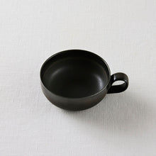 画像をギャラリービューアに読み込む, SAKUZAN 作山窯「ティーカップ」
