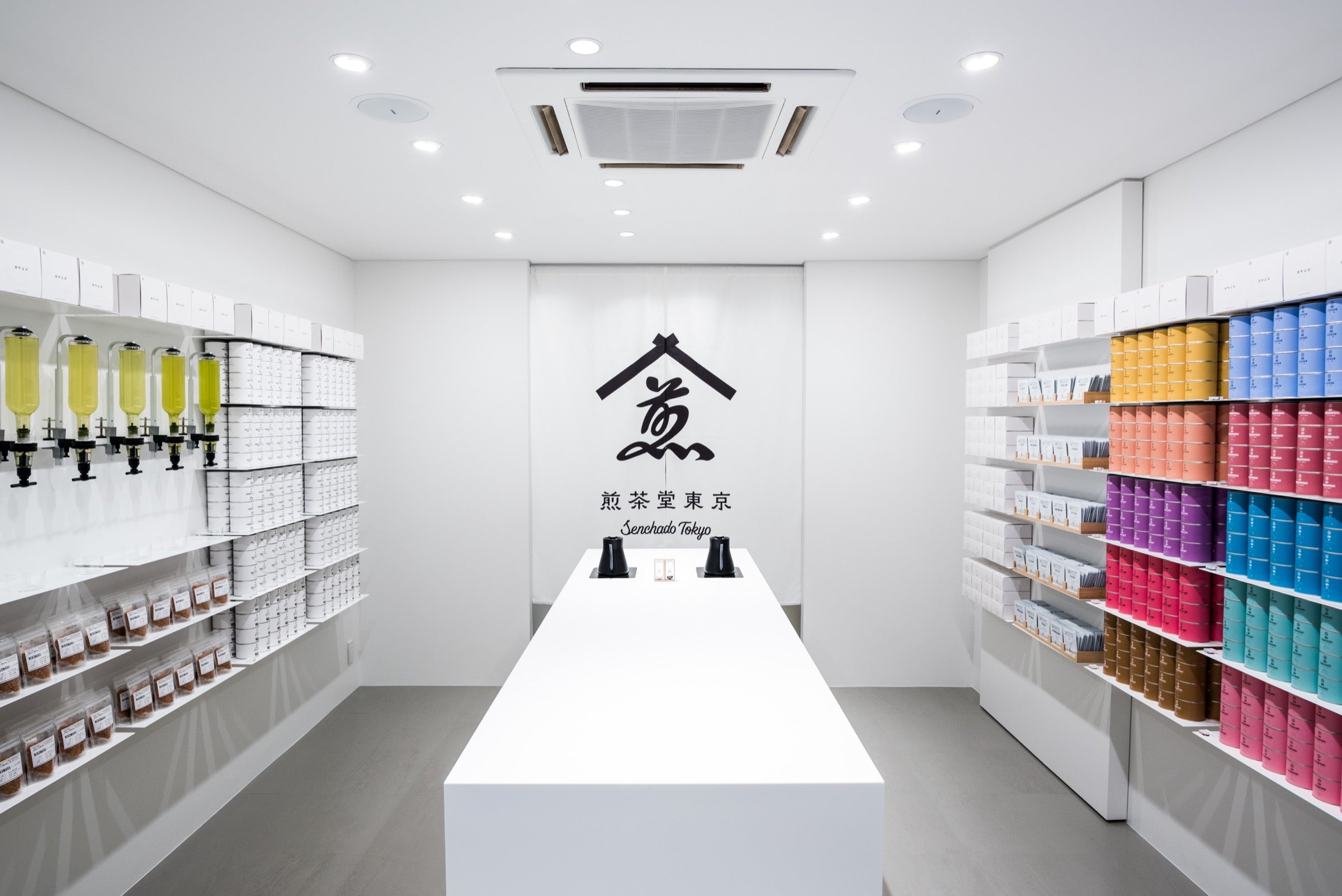 銀座店 内観